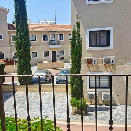 Kapparis Town House Villa Paralimni Exterior photo
